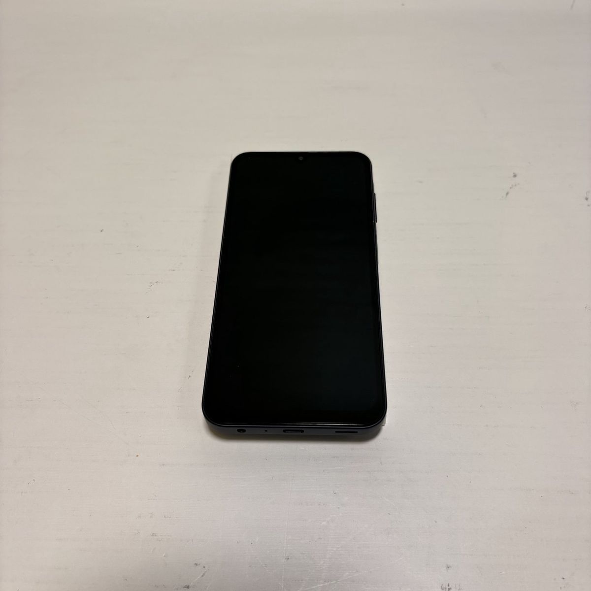 Main image 4