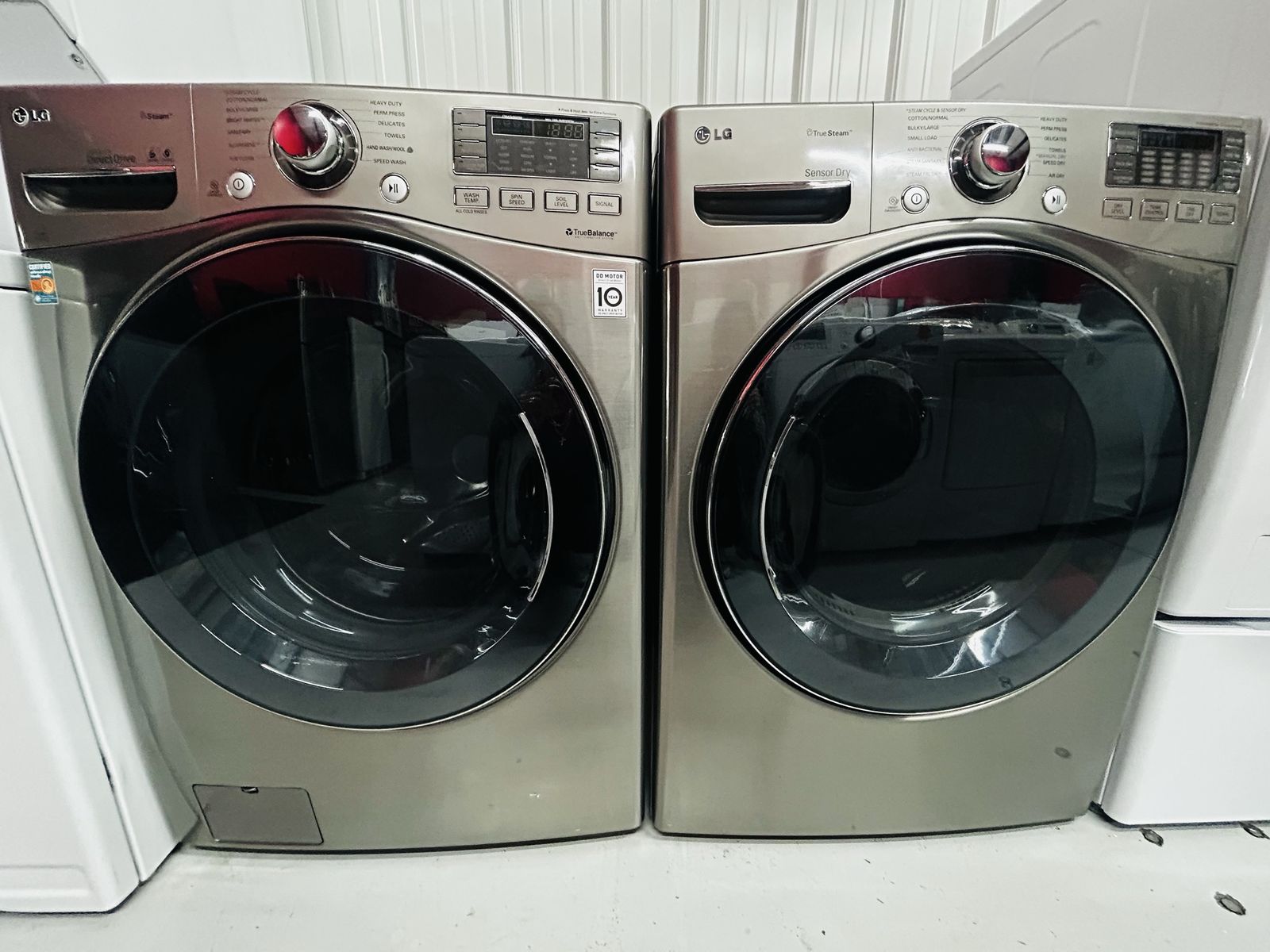 Lg Steam Electric Front Load Set/Stackable