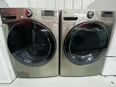 Lg Steam Electric Front Load Set/Stackable