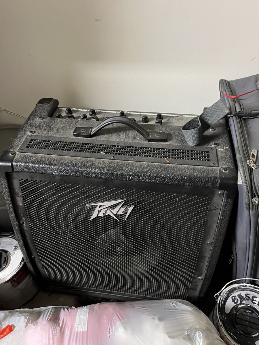 Peavey Amplifier