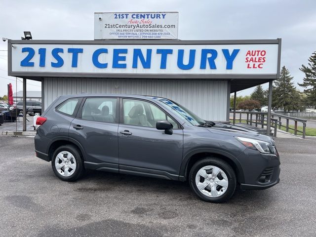 2023 SUBARU FORESTER Base