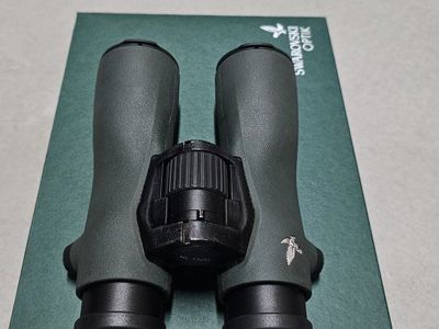 Swarovski Optik NL Pure 12x42 Binoculars - Green, Like New, Made in Austria