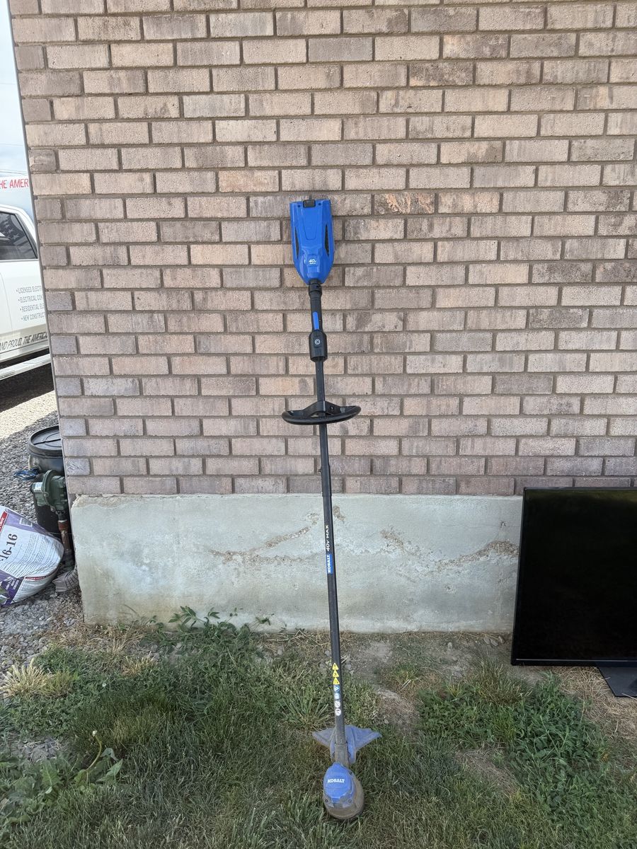 Weed eater