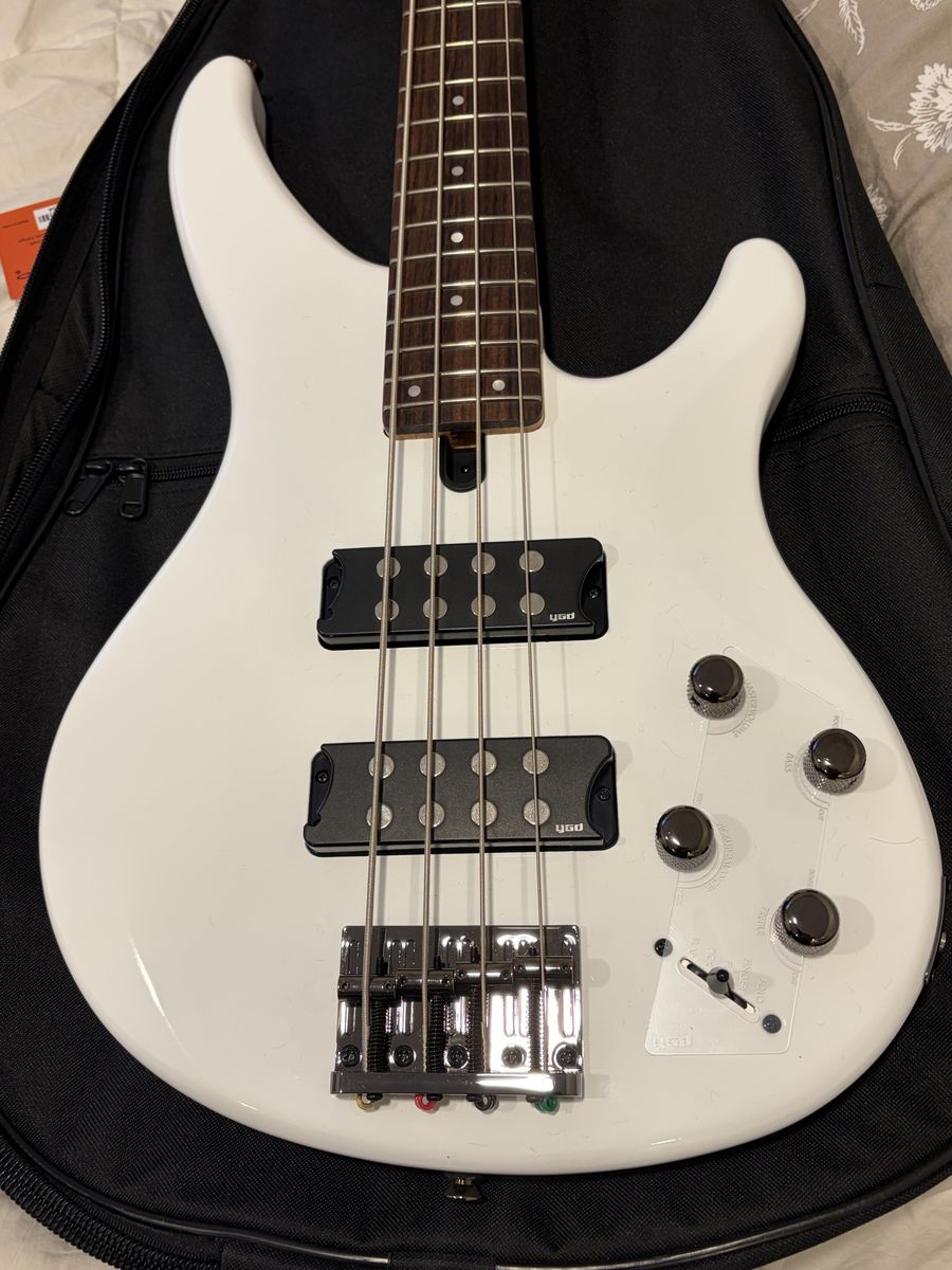 Yamaha Bass Guitar