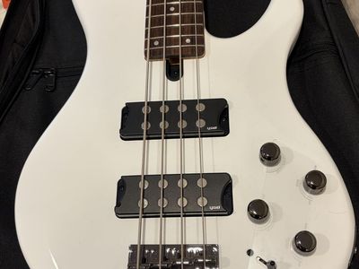 Yamaha Bass Guitar