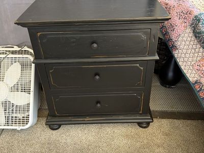 Vintage Style Distressed Black 3-Drawer Wooden Nightstand