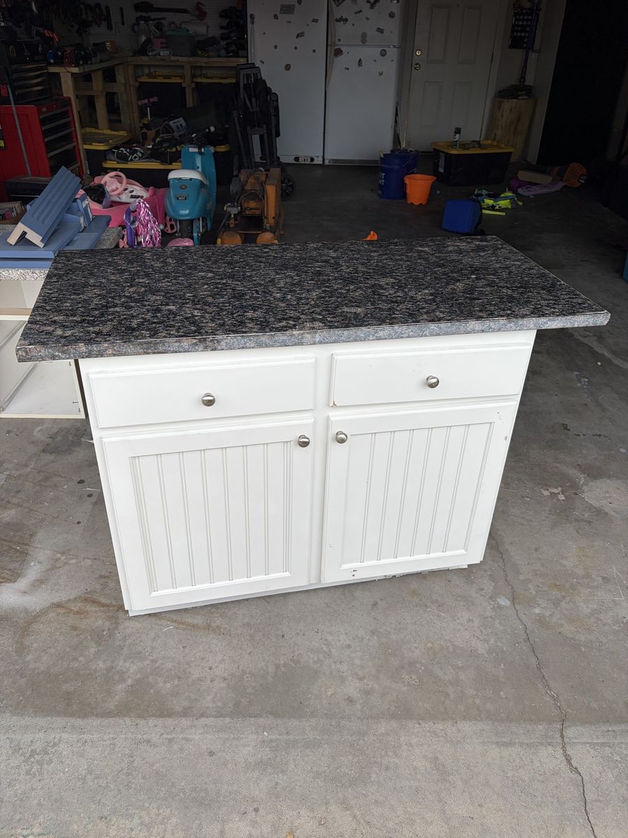 White Kitchen Island/Cabinet w/ Granite Countertop, 2 Drawers, 2 Cabinets - Used