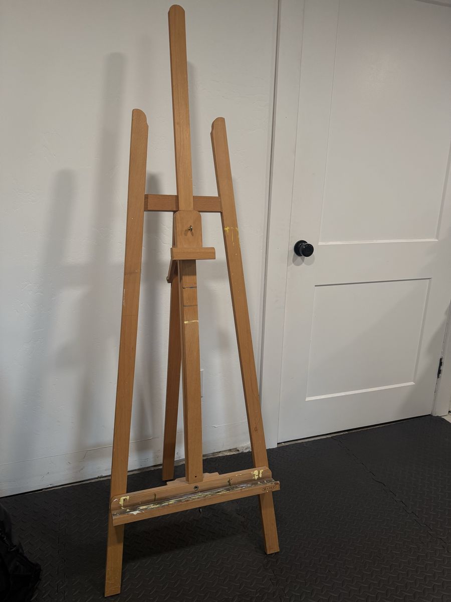 Main image 4