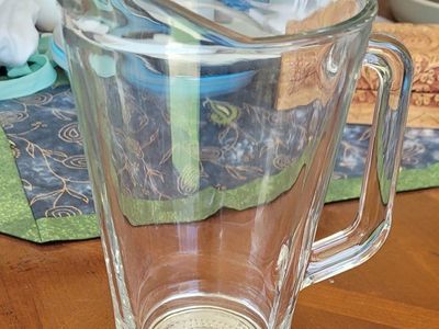 Heavy Glass Beer Drink Pitcher 60 Ounces Made in USA