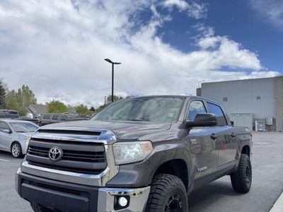 2015 Toyota Tundra CrewMax SR5