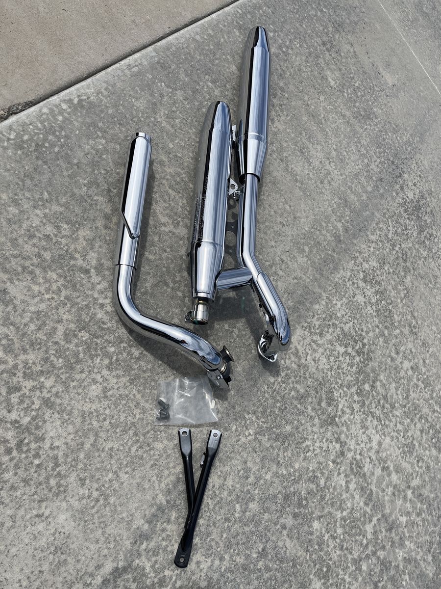 Stock Pipes For 2005 Yamaha 650 V Star Classic