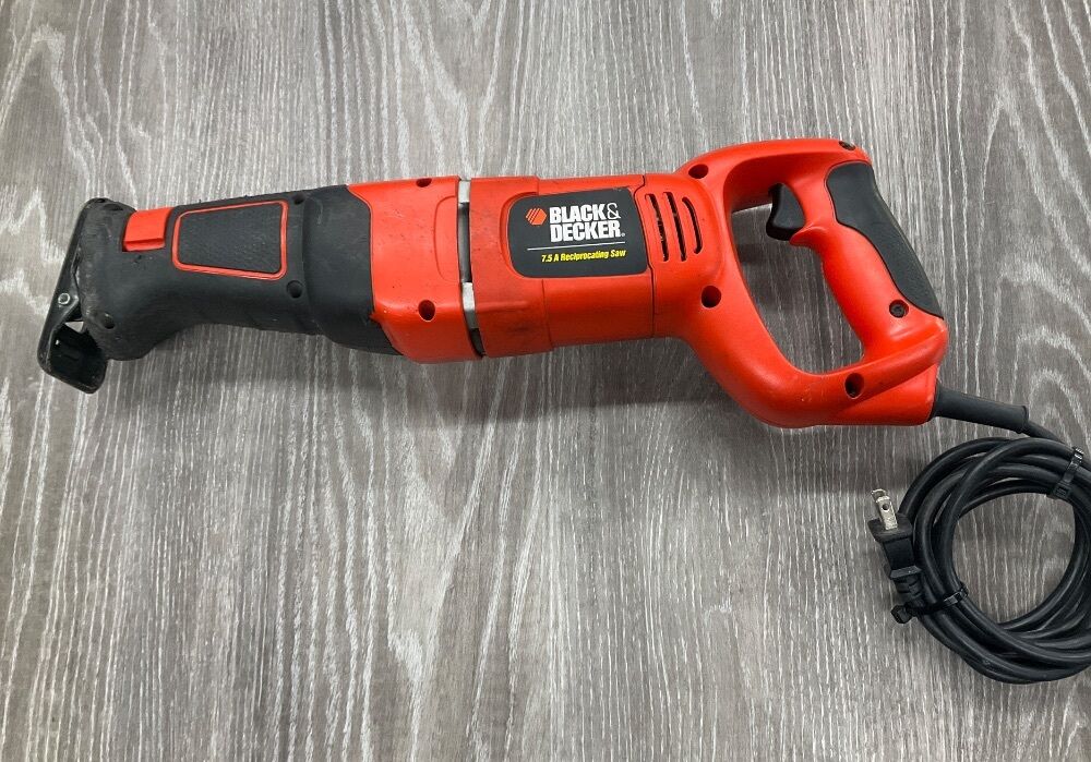 BLACK AND DECKER RS500 RECIPROCATING SAW