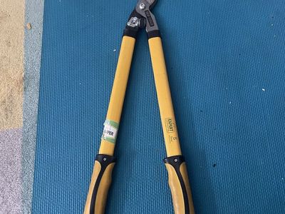 24” Steel Expert Gardener Bypass Lopper/ Garden Cutters/ Pruners