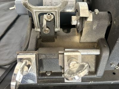 HPC SPEEDEX key cutting/duplicator machine model 9110MC- Retail $619, SALE $189