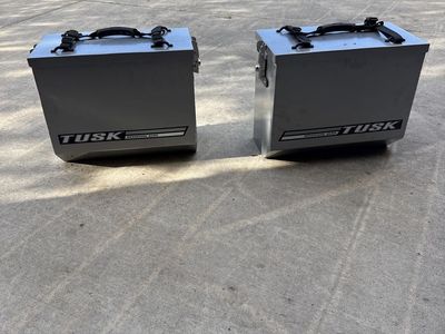 TUSK panniers like new!!