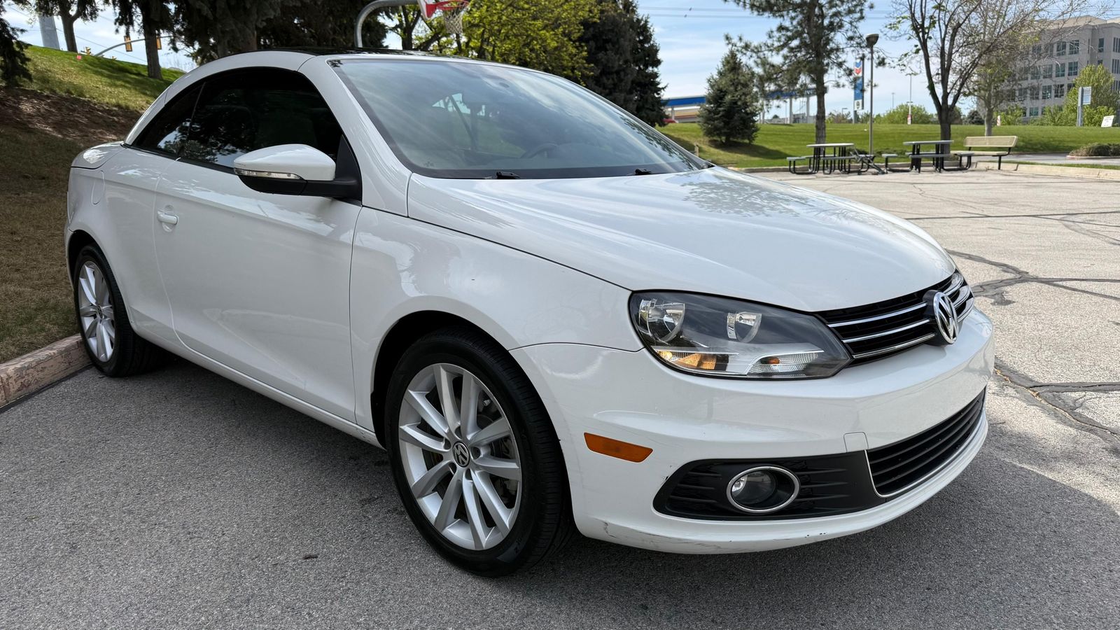 2012 VOLKSWAGEN EOS Komfort