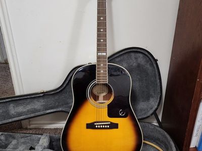 Epiphone AJ 18-S VS Acoustic Guitar with hard shell case