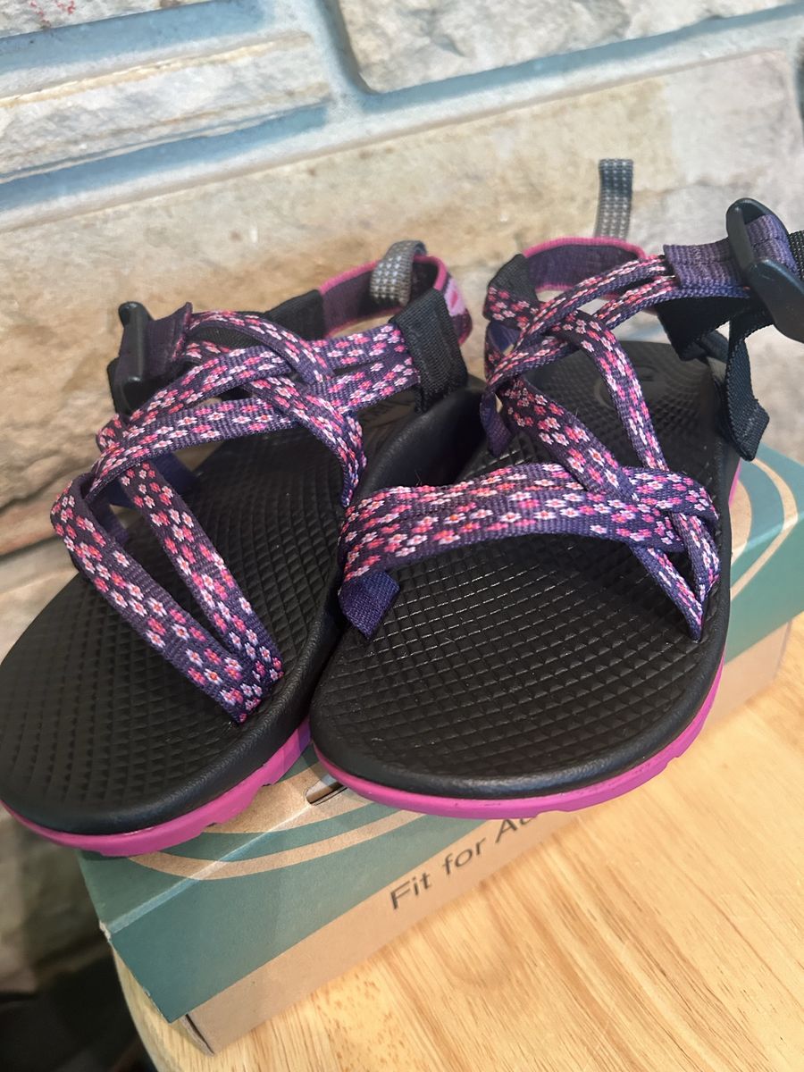 NIB!! Kids Chaco ZX1 Ecotread Sandals / Kids 12 / Violet