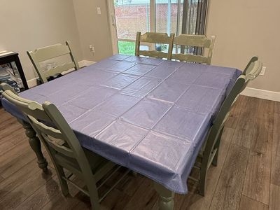 Dinning Table