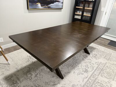 Expandable Solid Wood Dining Table