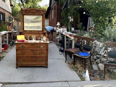 Scorchin Summer Yard Sale!