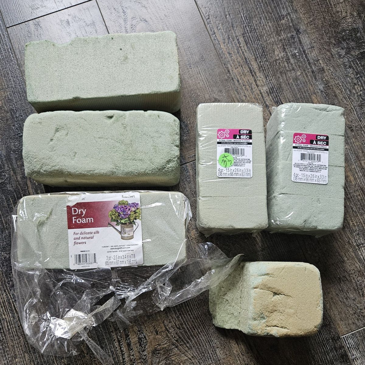 Dry foam crafts floral