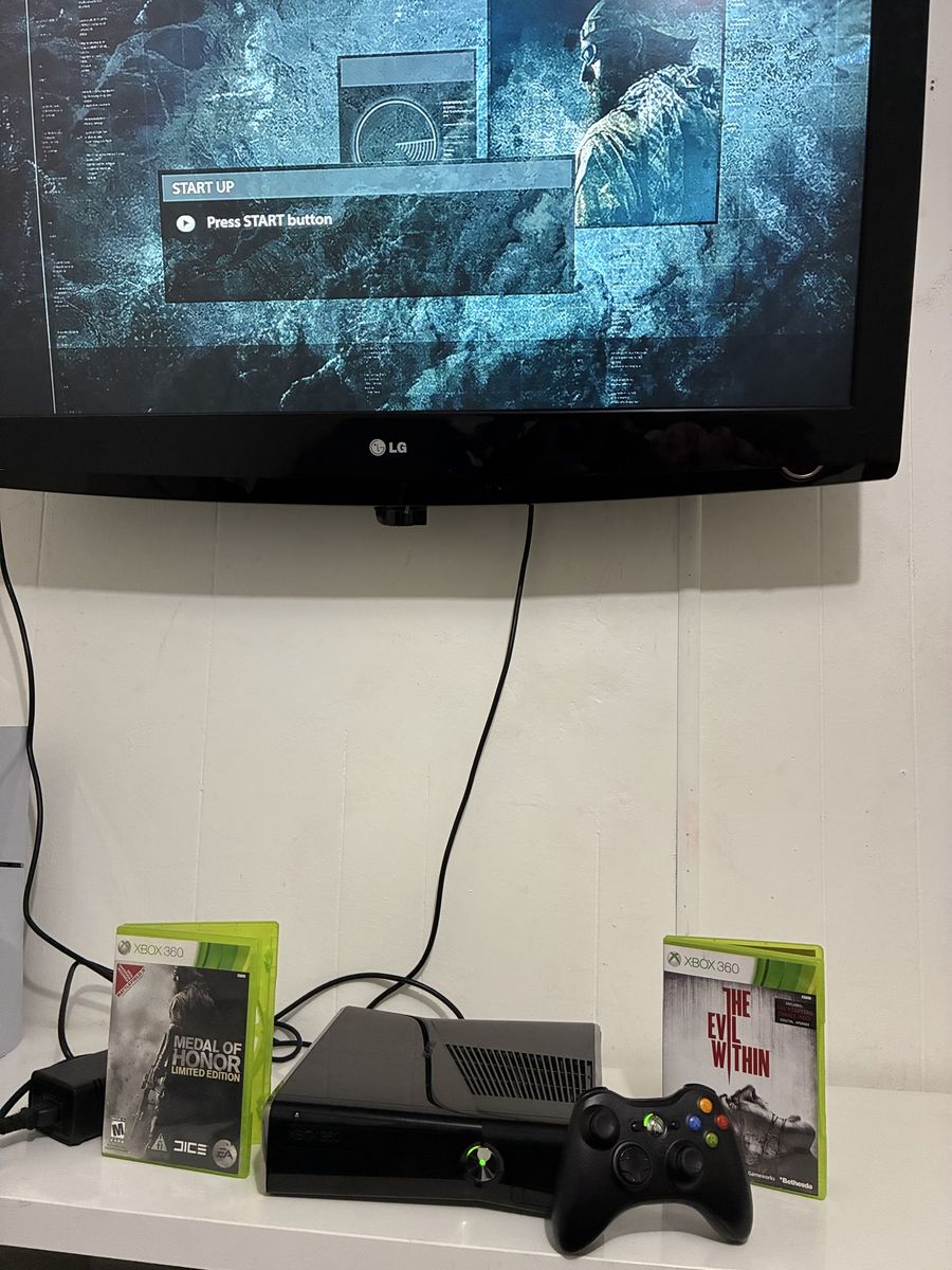 Xbox 360 320 GB