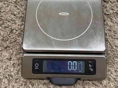 OXO kitchen scale with detachable reader