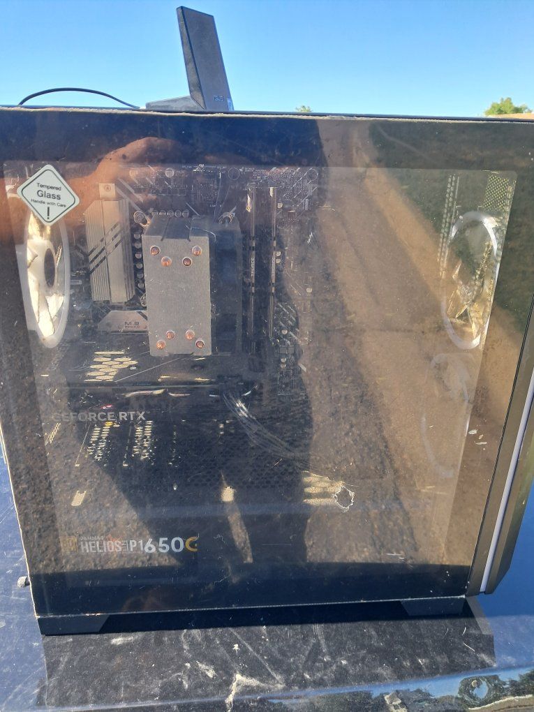 gaming desktop skytech