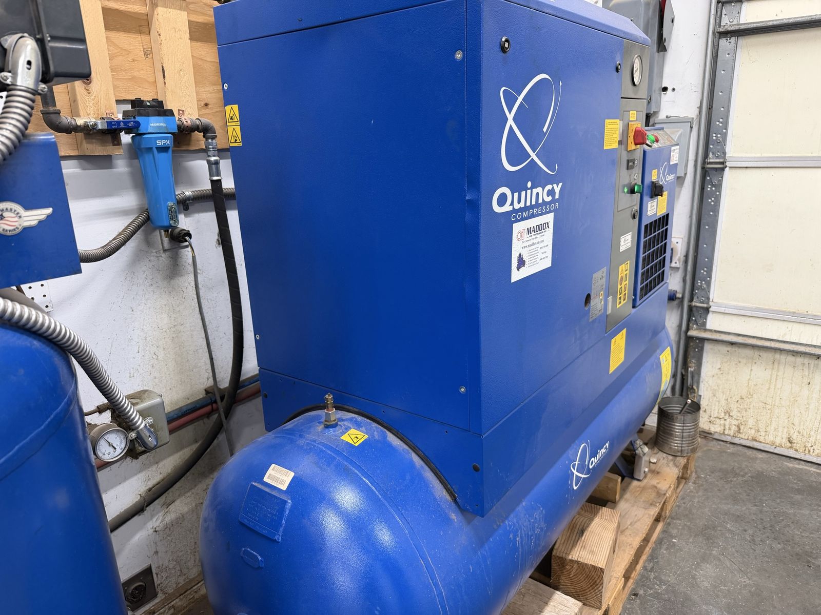 Quincy 10 HP Rotory Compressor