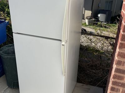 Refrigerator - Armana