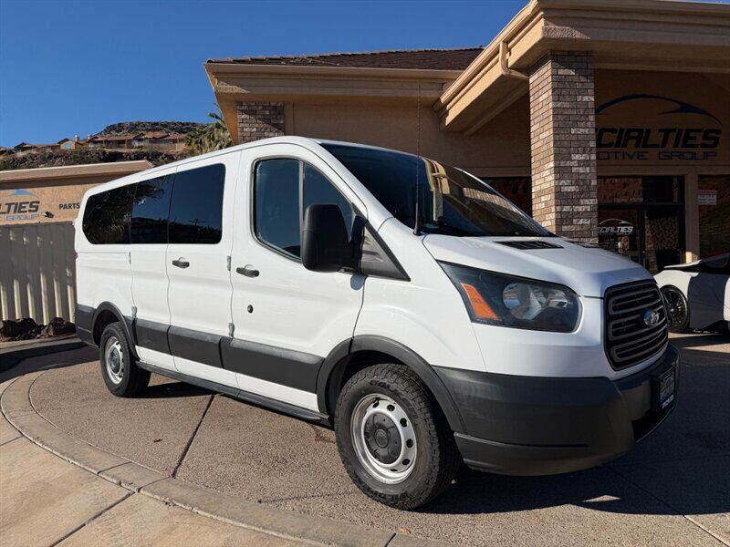 2016 Ford Transit 150 XL