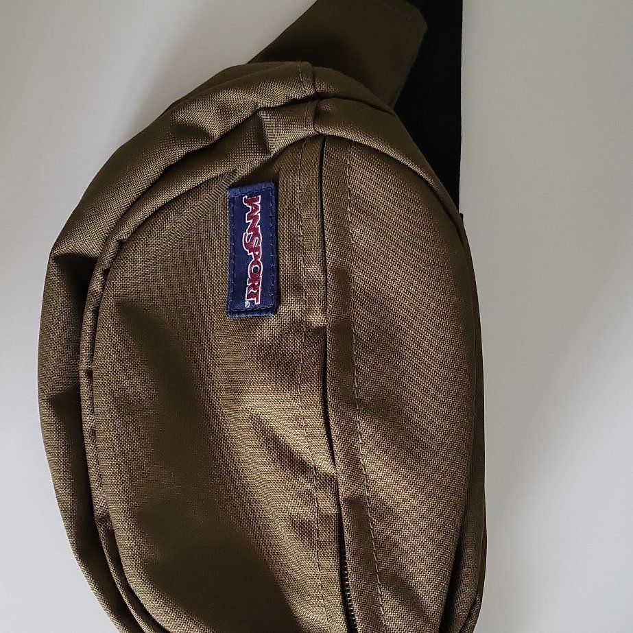 Jansport Green Fifth Avenue Waist Pack/ Fanny Pack