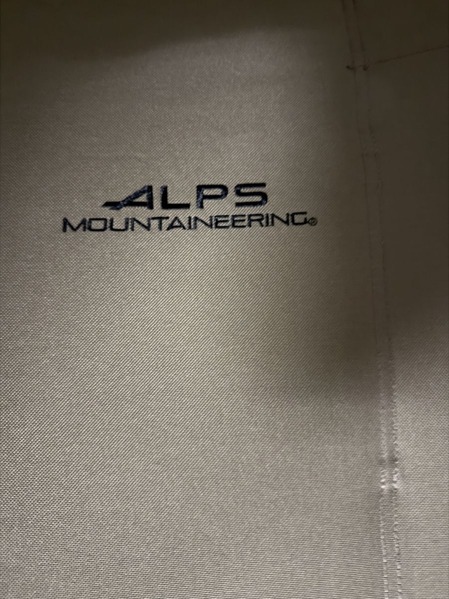 Alps Mountaineering Cot
