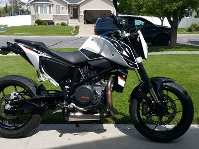 2016 KTM Duke 690 Very Low Miles