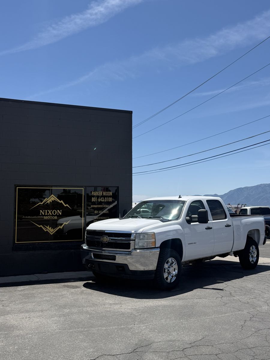 2011 Chevrolet Silverado 2500 LT1