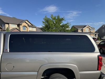 Leer truck shell