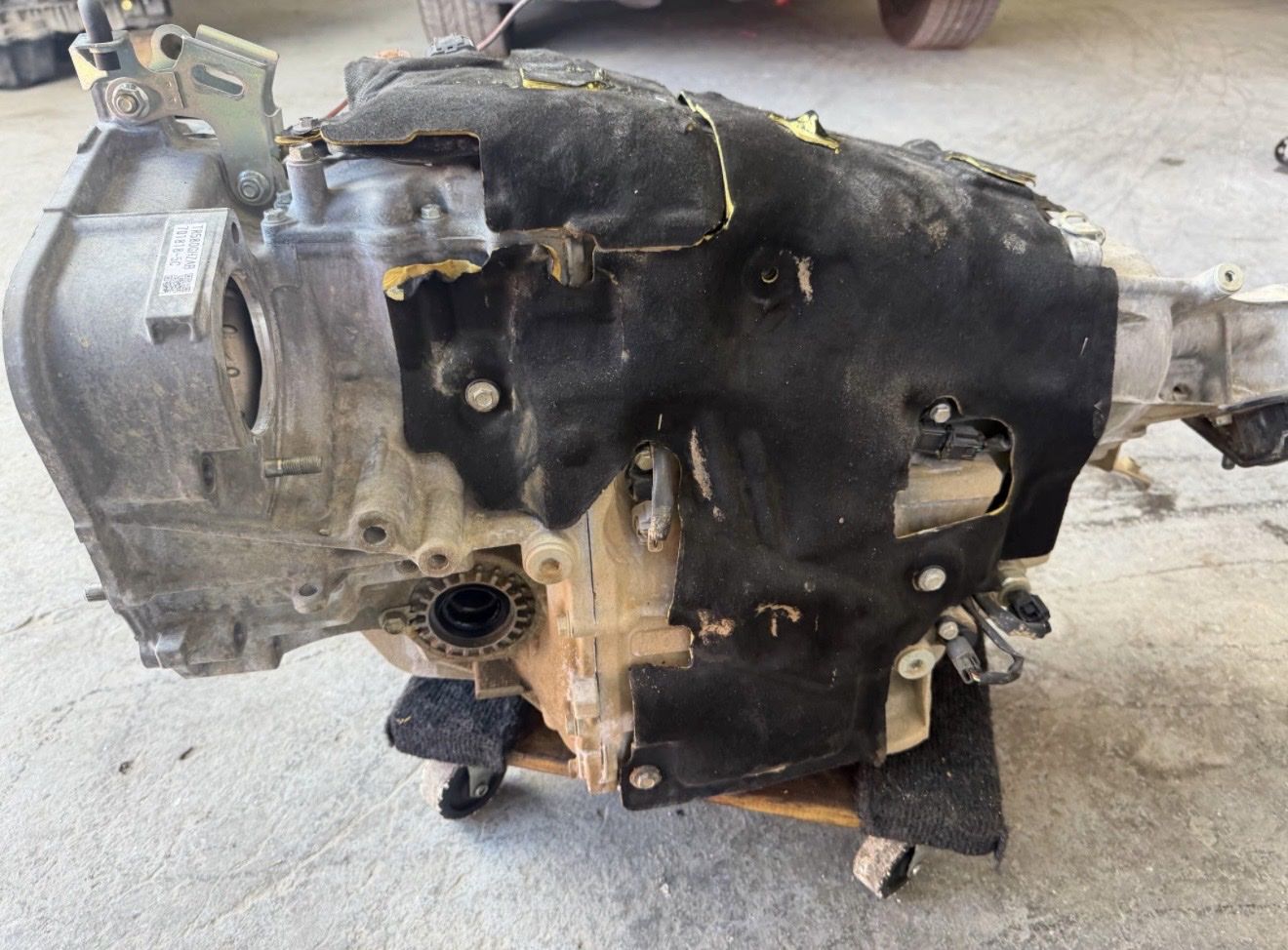Main image 5