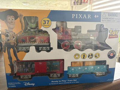 37 Piece Lionel Toy Story R/c Train Set