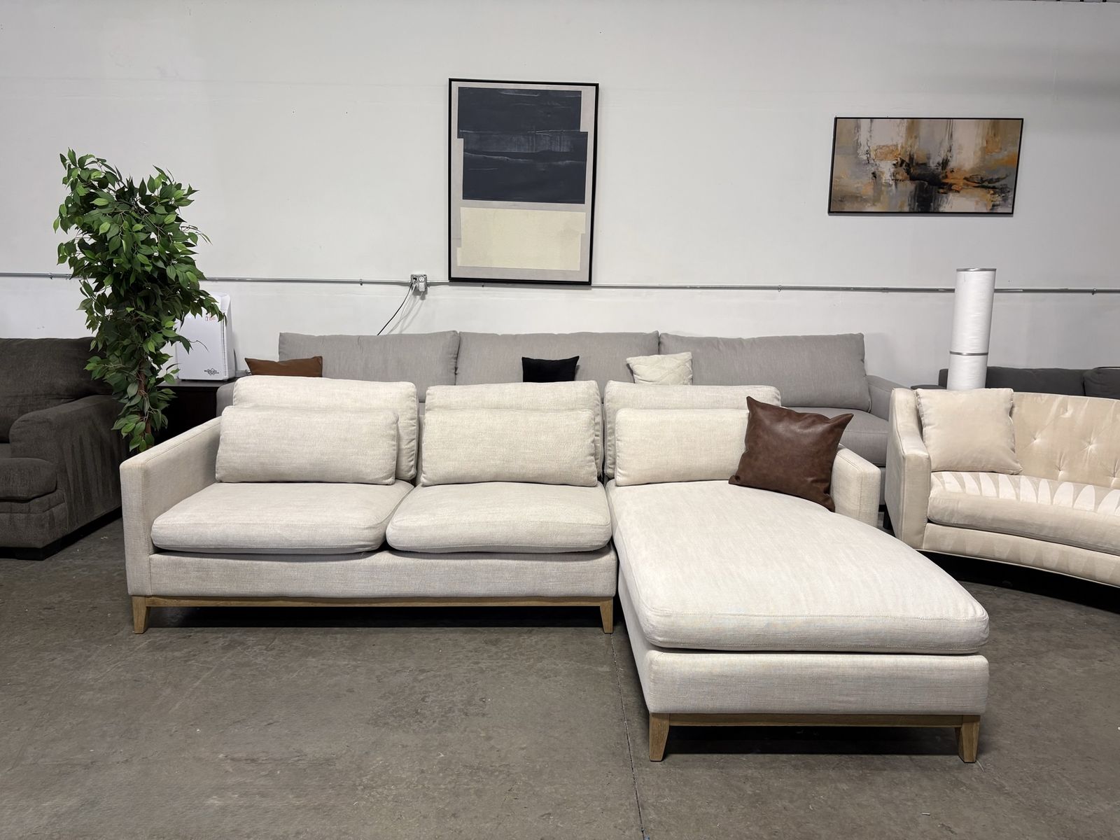 Downeast Sectional Couch (Free Delivery)