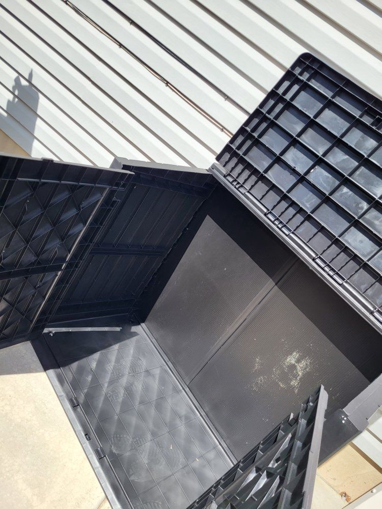 Main image 3