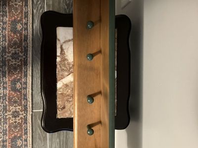 Two Tone 4 Peg Shelf.