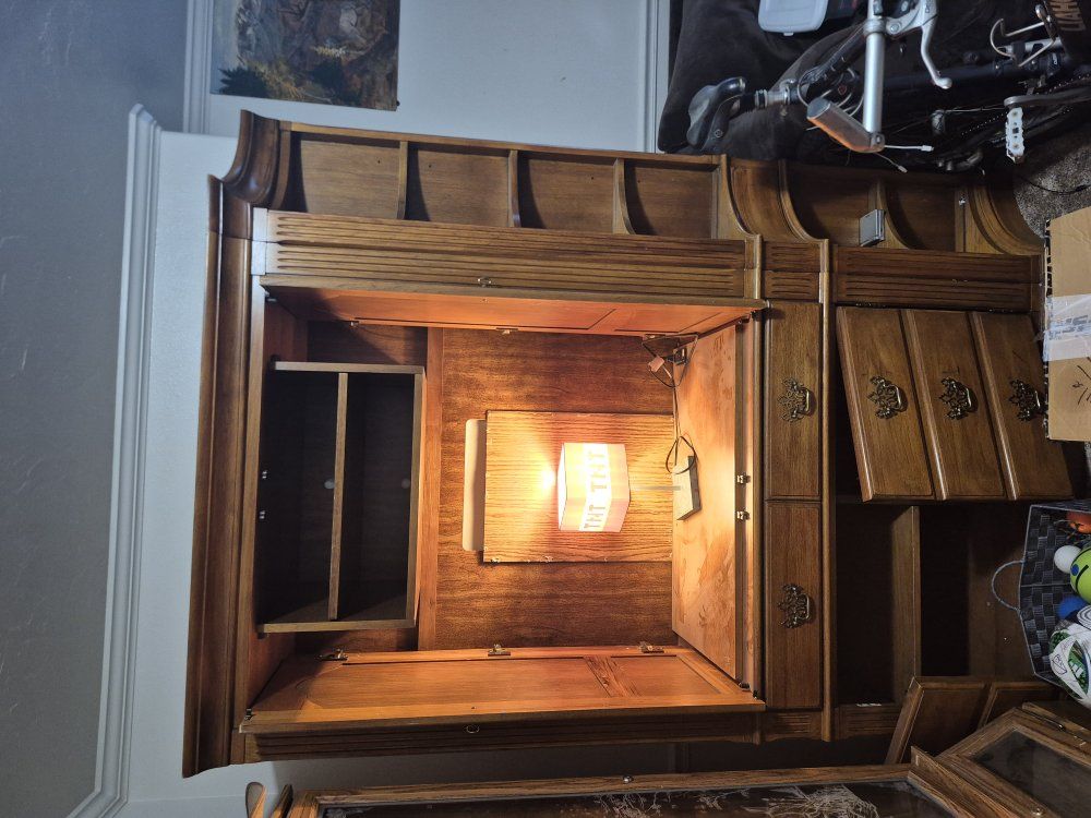 Main image 3