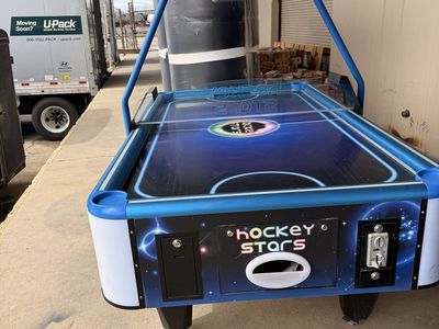 Arcade Dollar Hockey Table