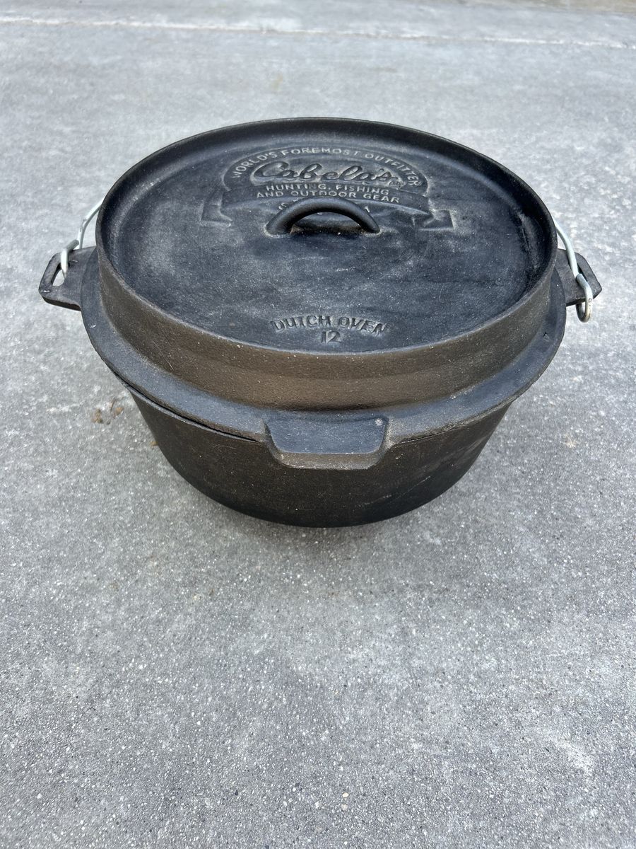 Cabela’s cast iron Dutch oven
