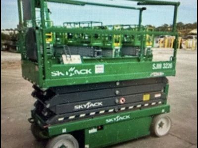 2016 Skyjack Scissor Lift sj3226