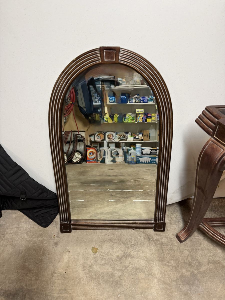 Main image 4