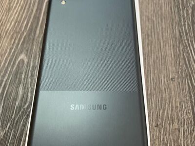 Samsung Galaxy A12 - 32gb - Unlocked