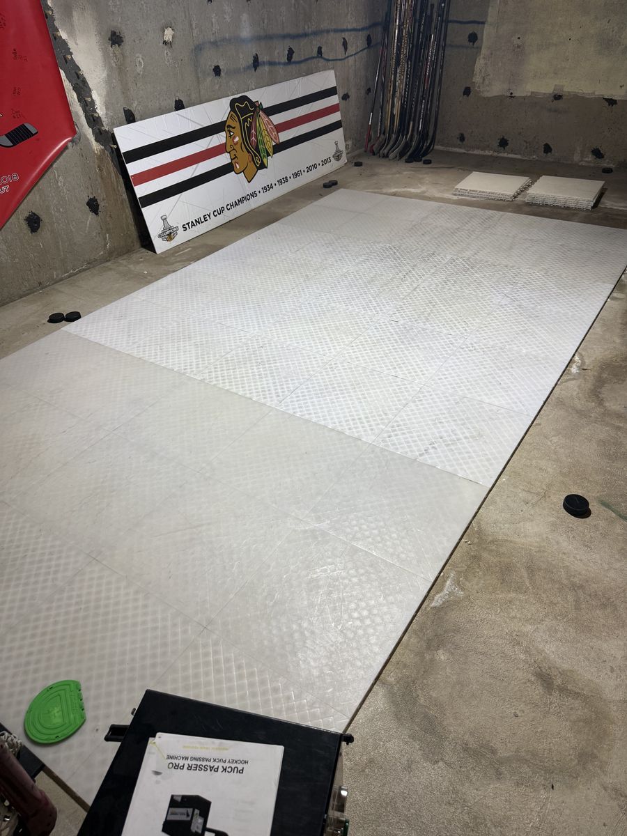 55 count 18"x18" interlocking hockey dry land shooting tiles