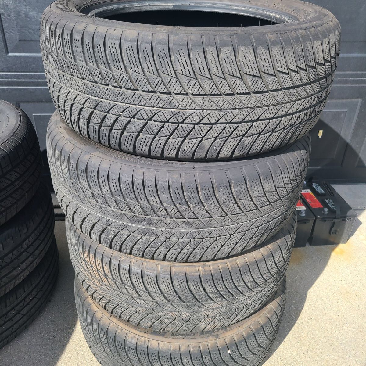 245/50/19 BRIDGESTONE BLIZZAK